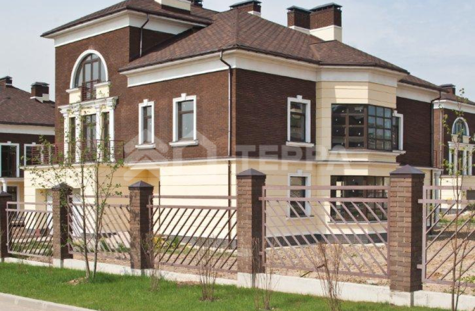 Западная Резиденция