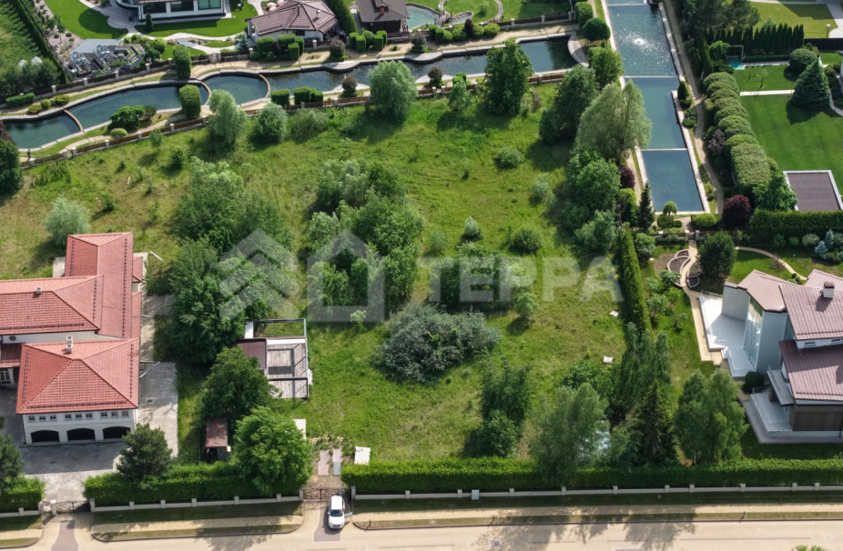 Объект ID 18910 - Участок