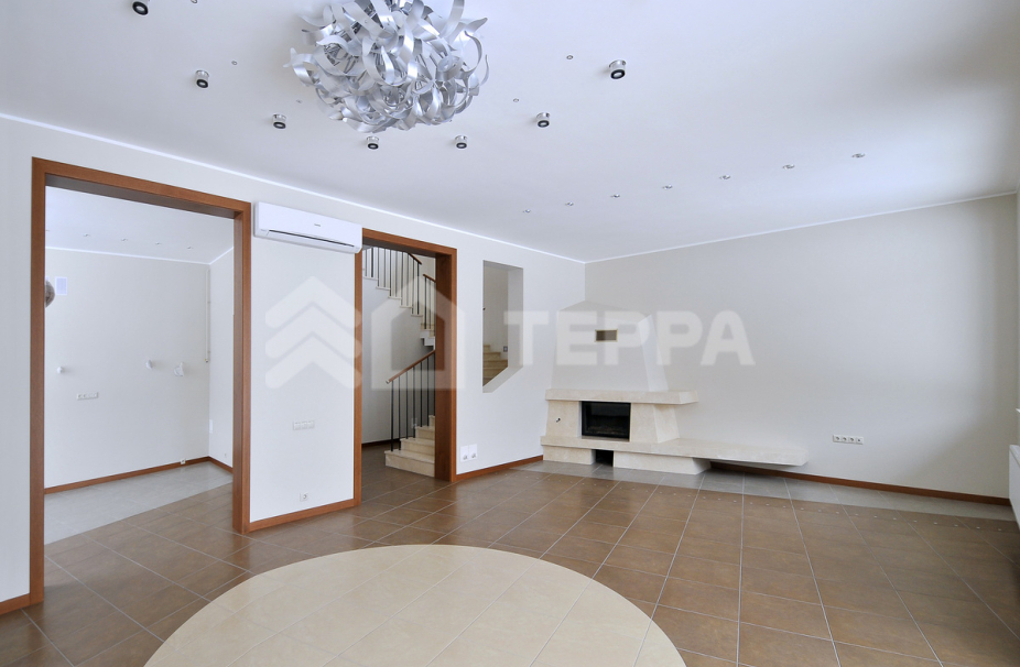 Объект ID 9893 - Дом