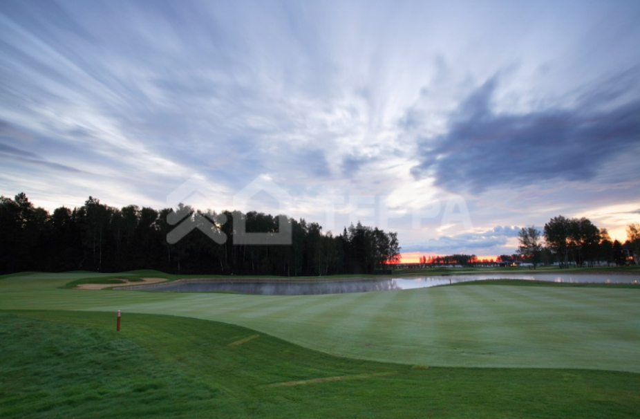 Пестово Гольф и Яхт Клуб