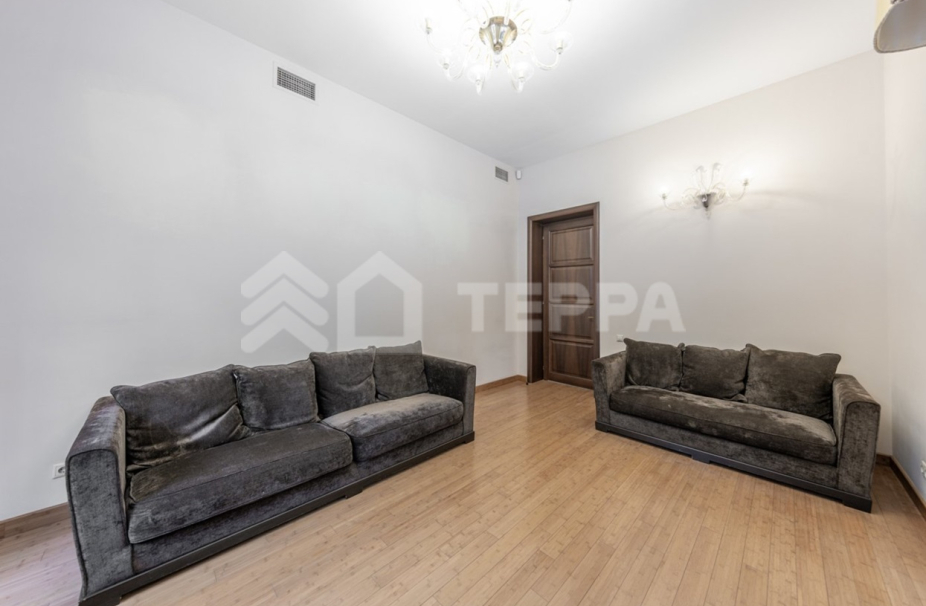 Объект ID 15216 - Дом